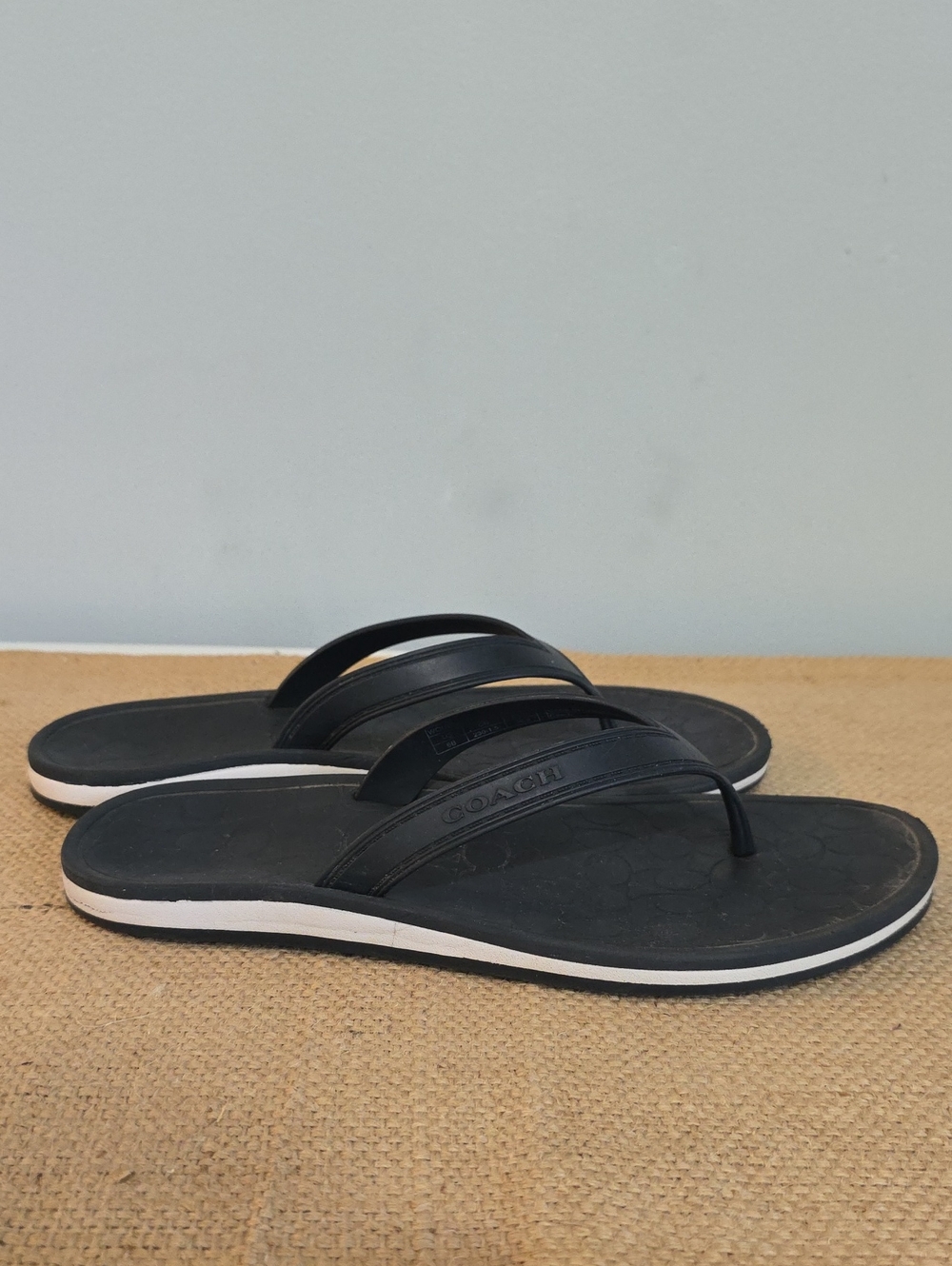 Black Flip Flops - Picture 2 of 5